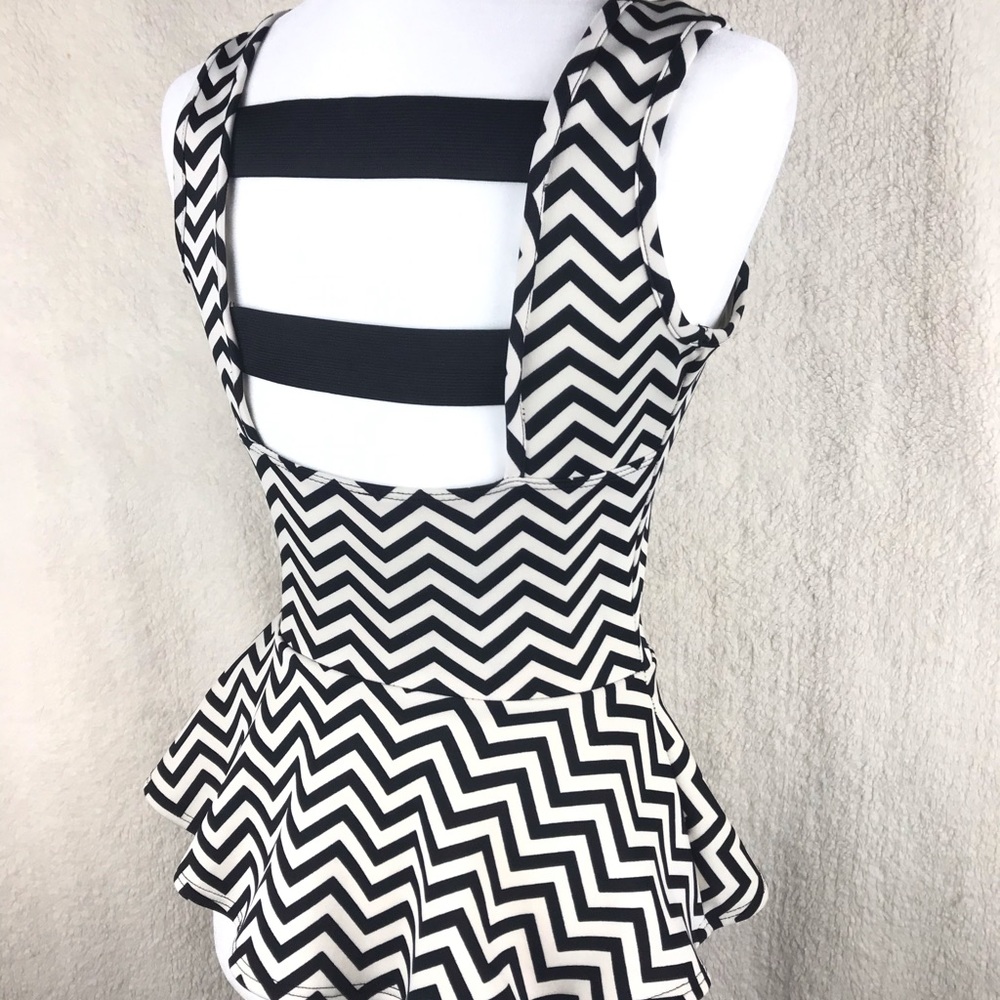 Alt.B Peplum Top - Picture 6 of 9